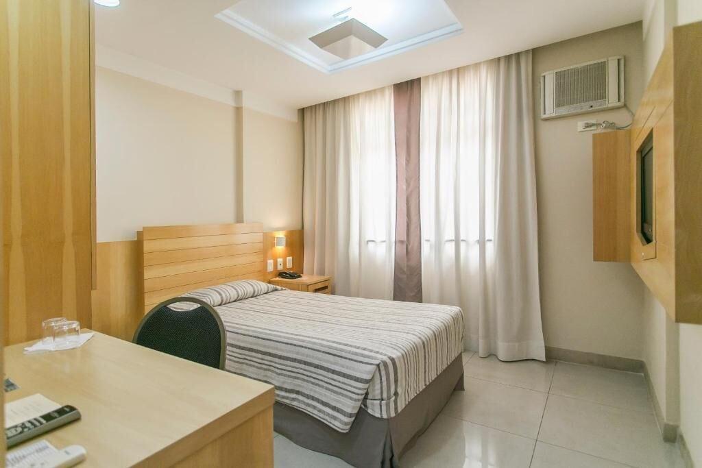 Hotel Atlantico Tower Rio de Janeiro Exterior photo A room at the hotel