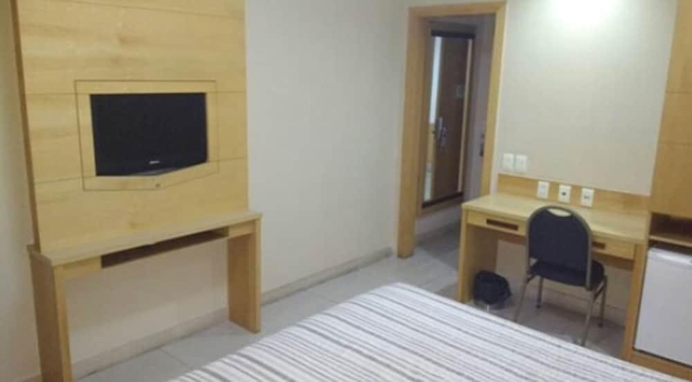 Hotel Atlantico Tower Rio de Janeiro Exterior photo A room at the hotel