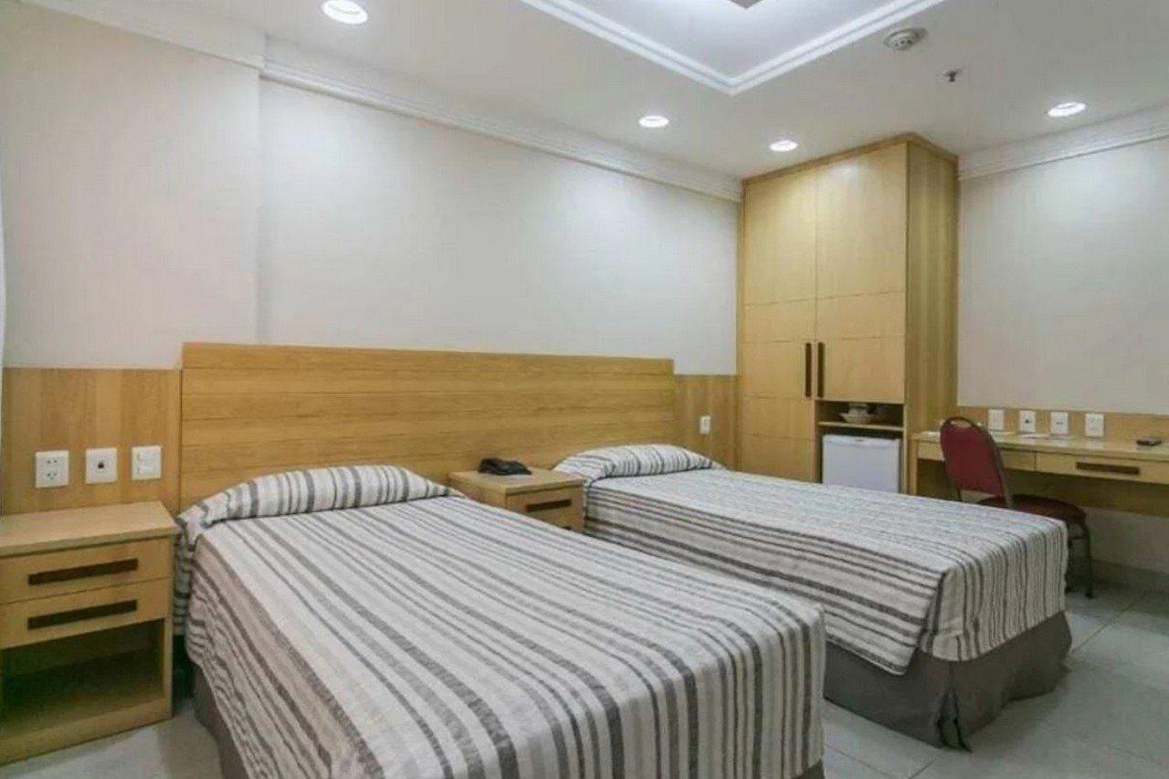Hotel Atlantico Tower Rio de Janeiro Exterior photo Room in a hostel